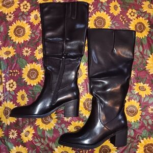 *NEW*SZ10*Black Knee-High Women's Boots!*